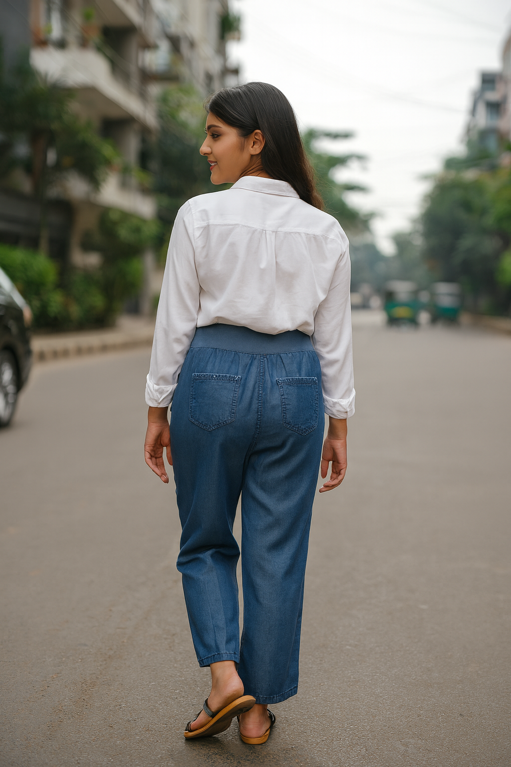 Elastic Waistband Ladies Jeans Pants